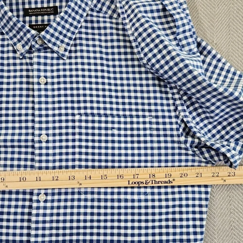 Banana Republic Grant Fit Shirt Men's‎ M Blue Check Stretch Oxford Button Up EUC